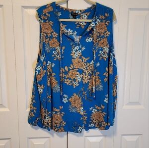 Torrid Sleeveless Blouse - Size 5